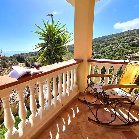 Vista Mare E Montagna Appartement Cala Gonone Buitenkant foto